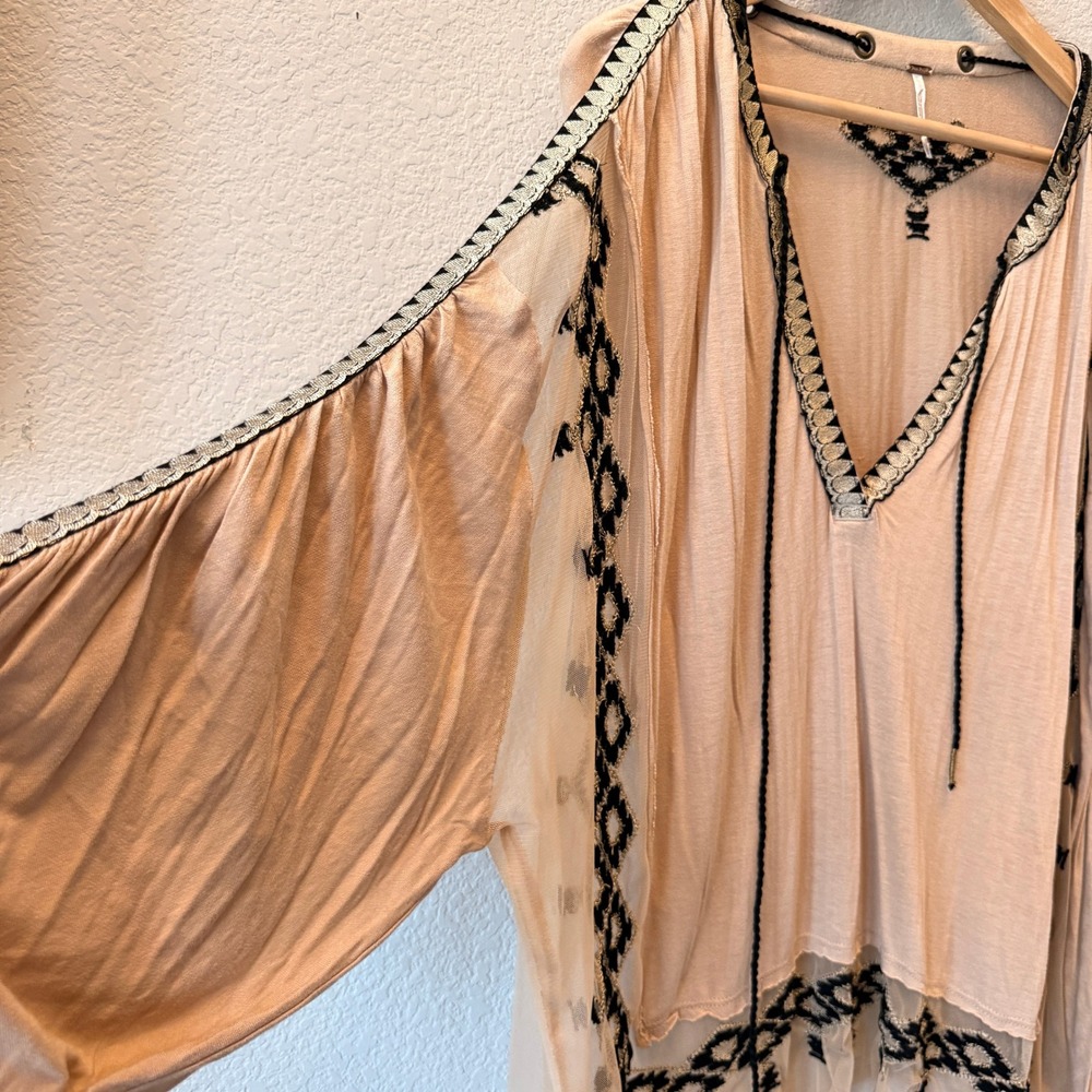 Free People Tunic Boho Embroidered Mesh Womens L Tan Black Tassel V-Neck Top - Picture 5 of 11